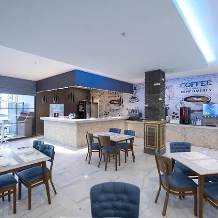 Lavia Lara Hotel
