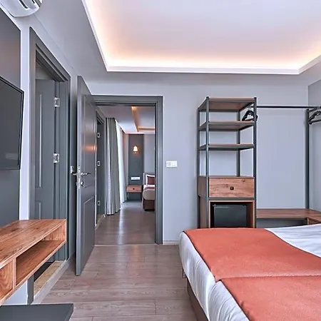 Lavia Lara Hotel 5*