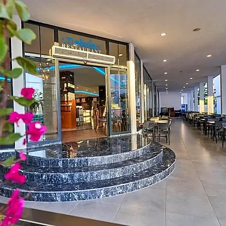 Hotel Lavia Lara Antalia